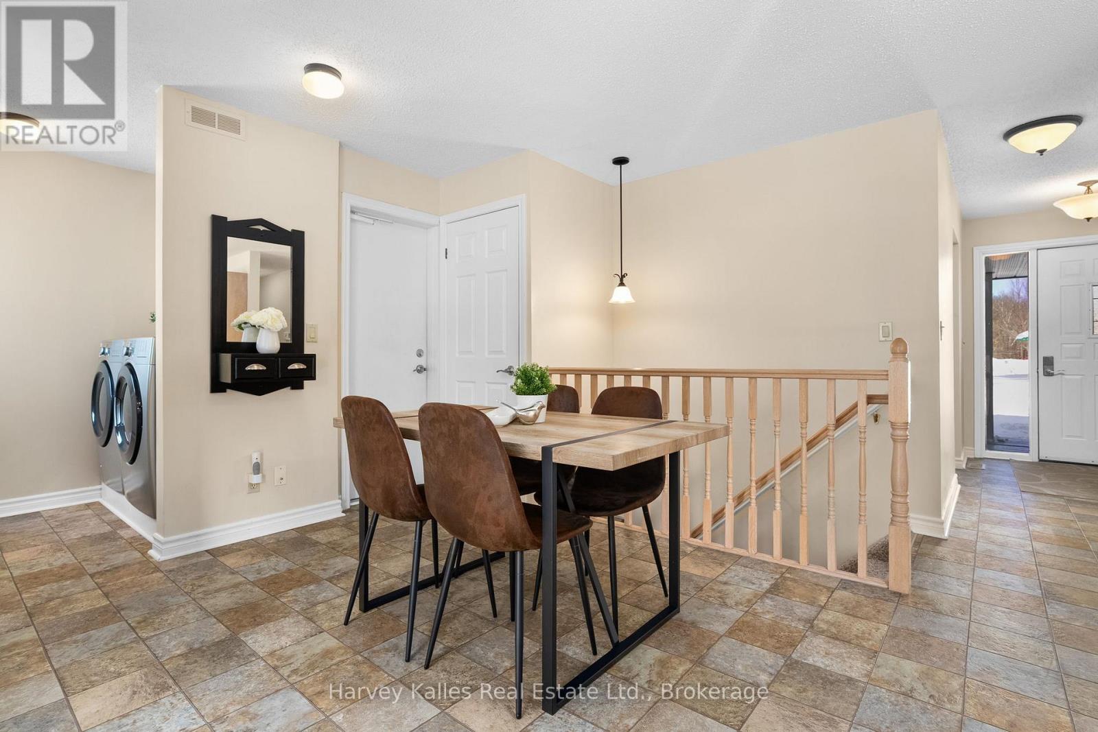 29 Glenwood Drive, Huntsville, Ontario  P1H 1B6 - Photo 12 - X12822100