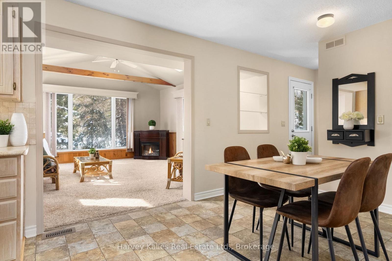 29 Glenwood Drive, Huntsville, Ontario  P1H 1B6 - Photo 5 - X12822100