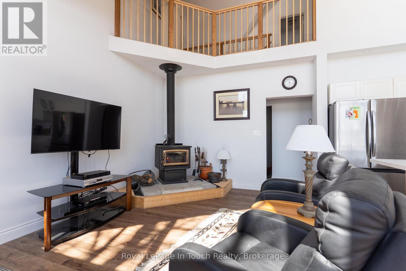 26 Macey Bay Road, Georgian Bay, Ontario  L0K 1S0 - Photo 10 - X12822758