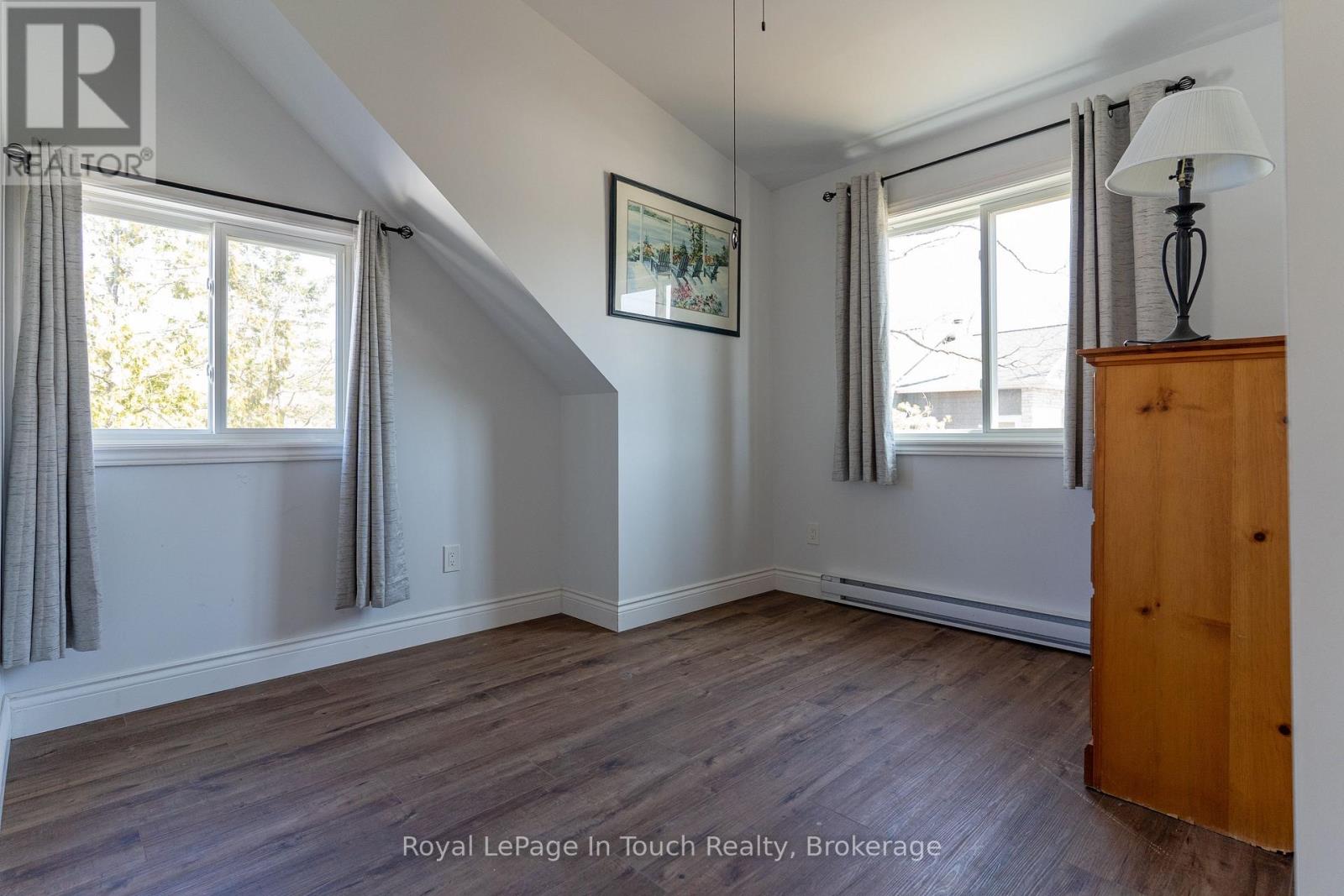 26 Macey Bay Road, Georgian Bay, Ontario  L0K 1S0 - Photo 19 - X12822758