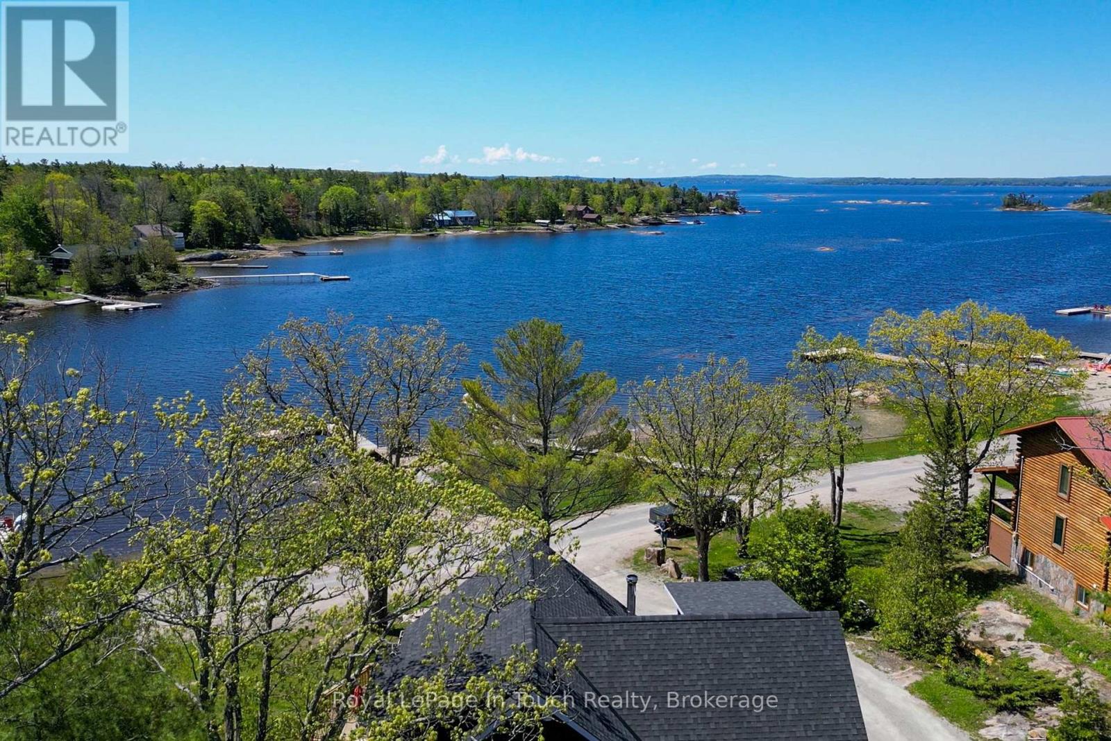 26 Macey Bay Road, Georgian Bay, Ontario  L0K 1S0 - Photo 2 - X12822758