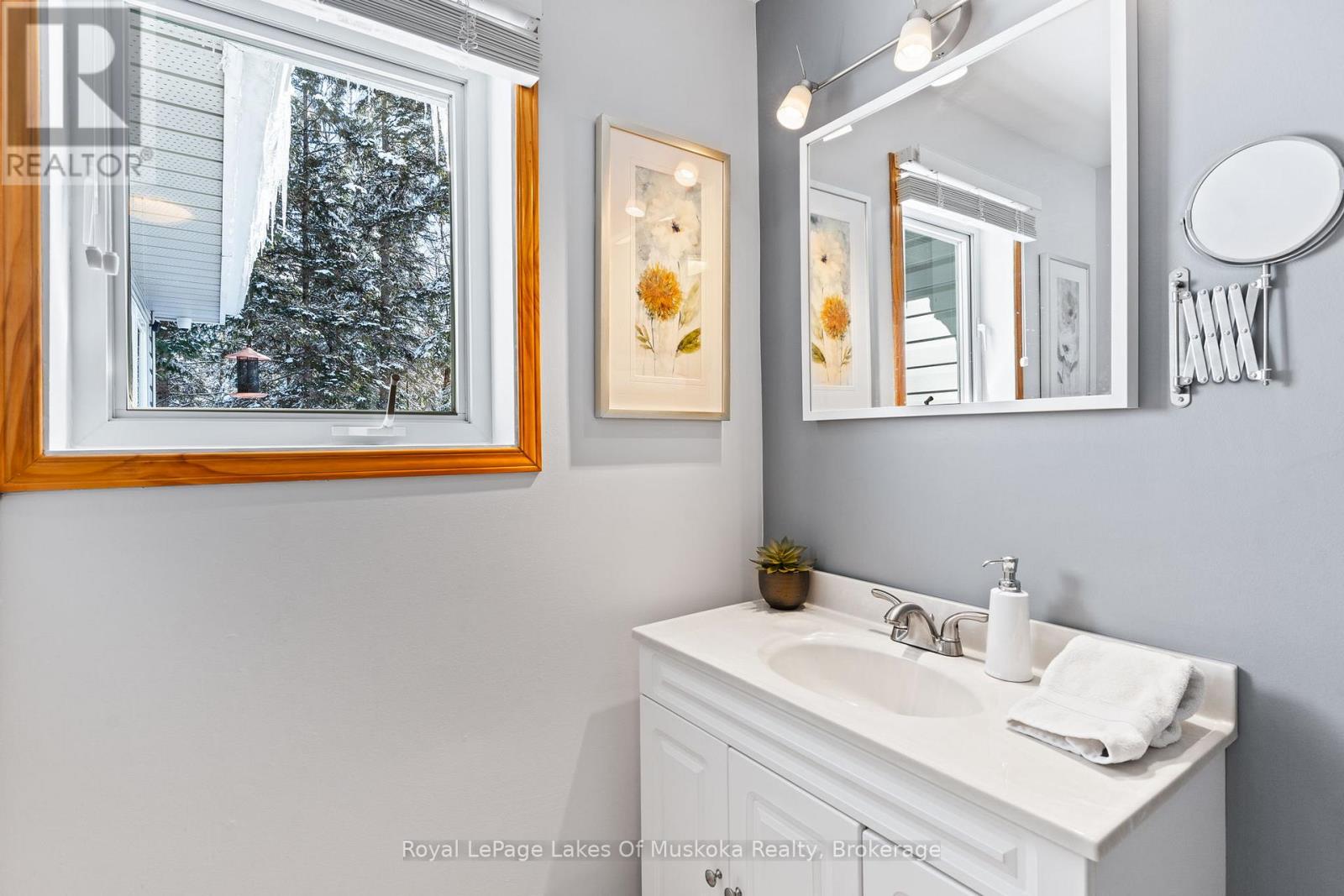 57 Hiawatha Drive, Huntsville, Ontario  P0B 1L0 - Photo 18 - X12822950