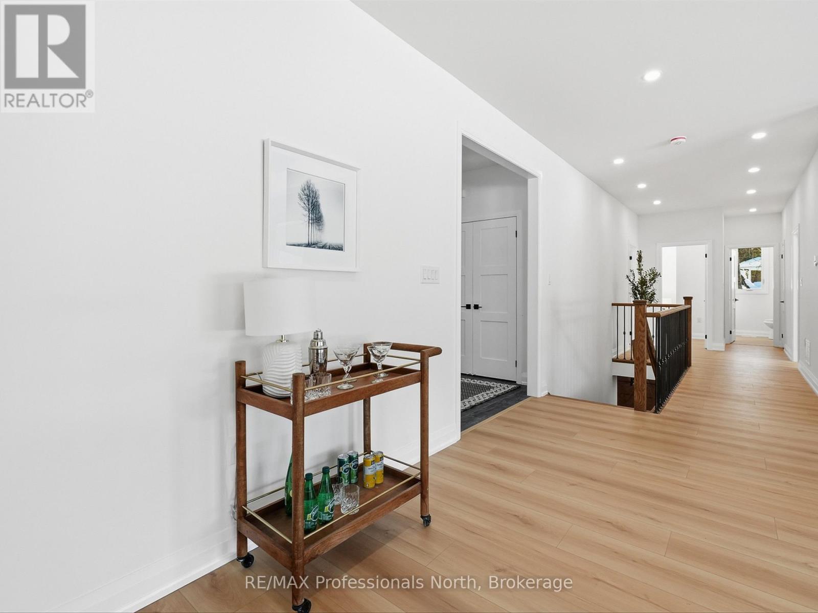 11 Clarkes Lane, Huntsville, Ontario  P0B 1M0 - Photo 23 - X12823074