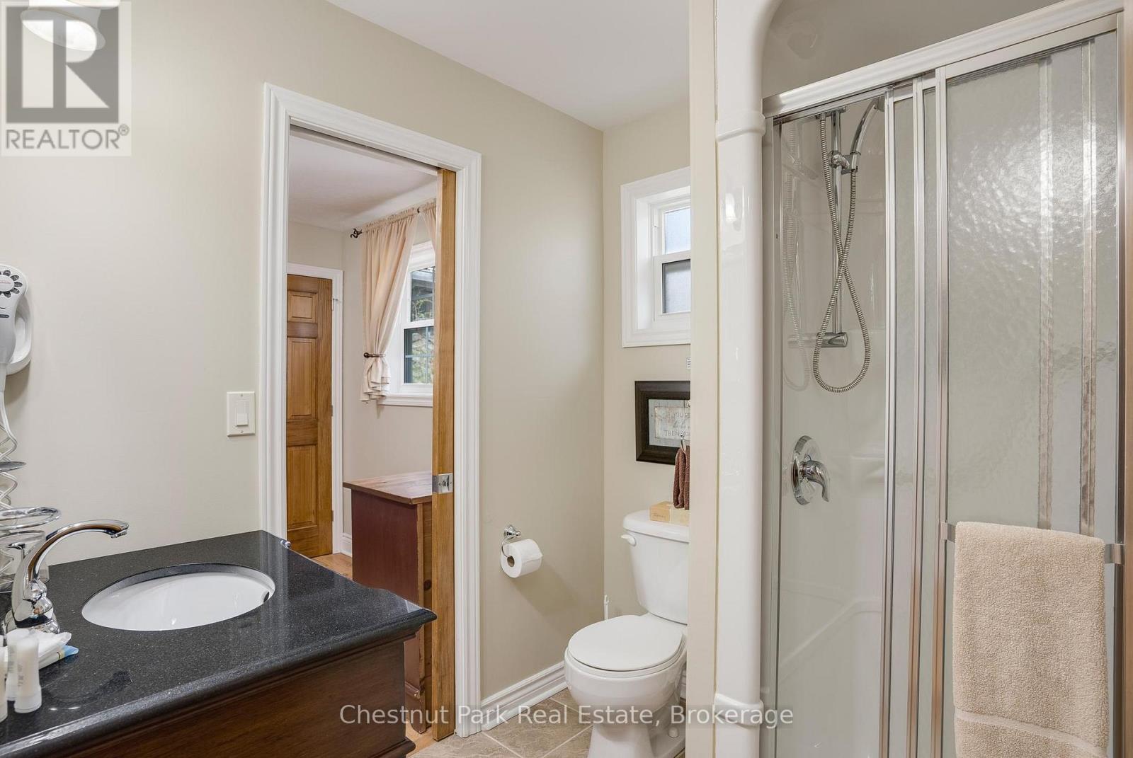 107-10 - 1052 Rat Bay Road, Lake Of Bays, Ontario  P1H 2J6 - Photo 23 - X12825820