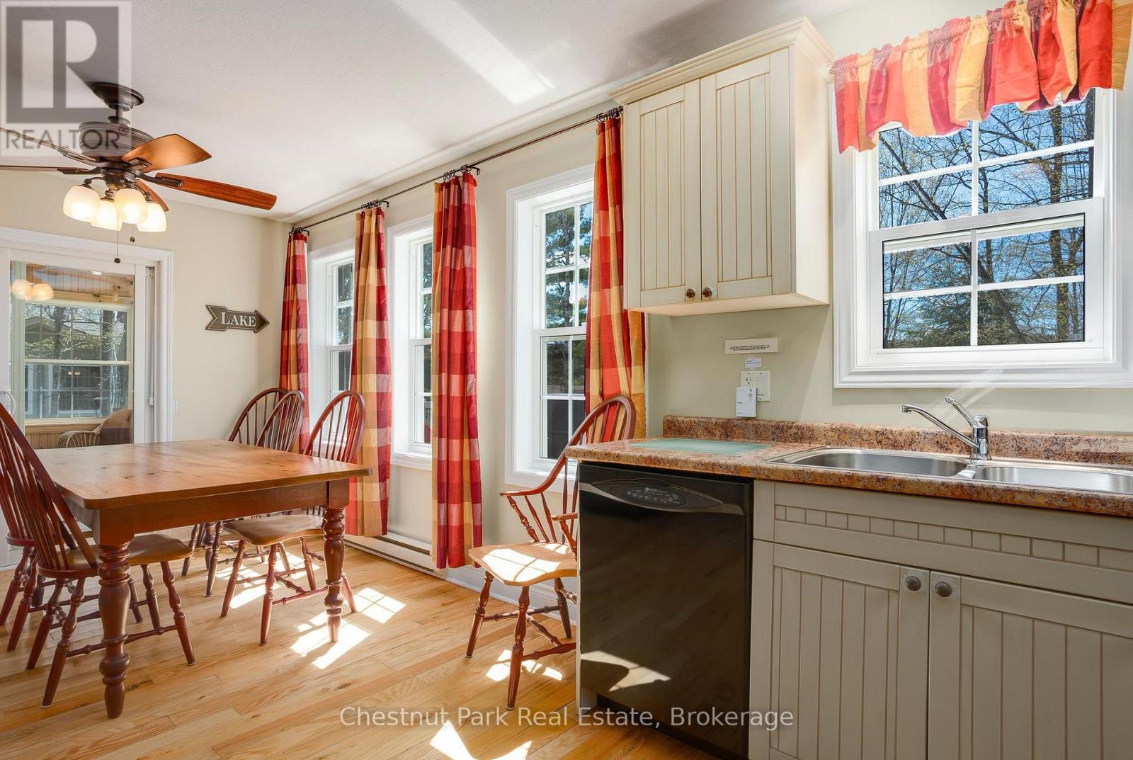 107-3 - 1052 Rat Bay Road, Lake Of Bays, Ontario  P1H 2J6 - Photo 12 - X12825826