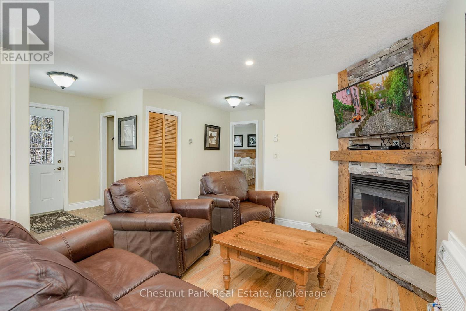 107-3 - 1052 Rat Bay Road, Lake Of Bays, Ontario  P1H 2J6 - Photo 16 - X12825826