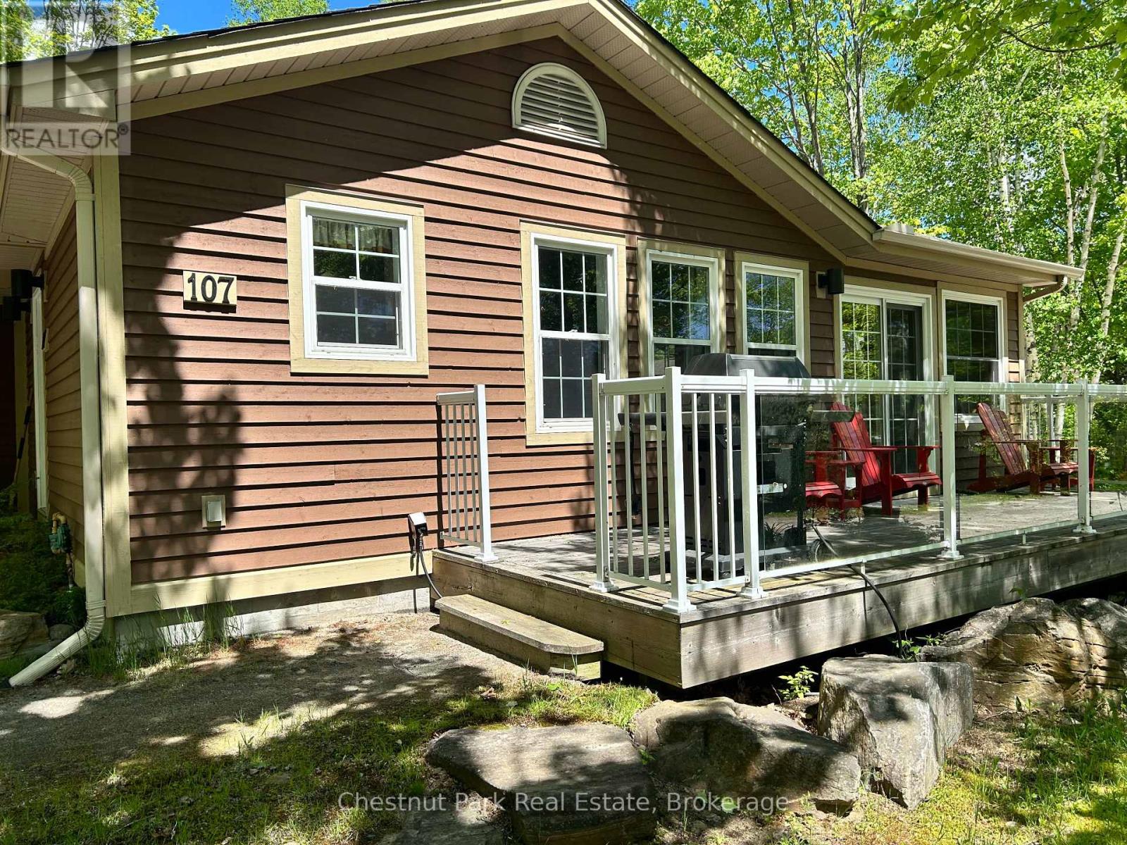 107-3 - 1052 Rat Bay Road, Lake Of Bays, Ontario  P1H 2J6 - Photo 4 - X12825826