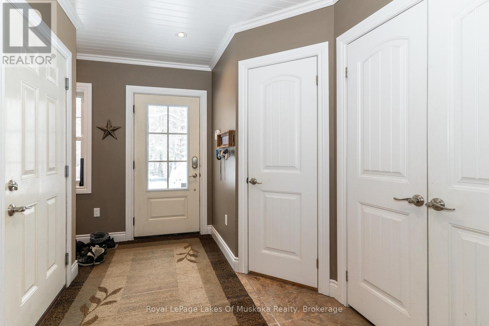 1039 Falkenburg Road, Bracebridge, Ontario  P1L 1X4 - Photo 24 - X12826080