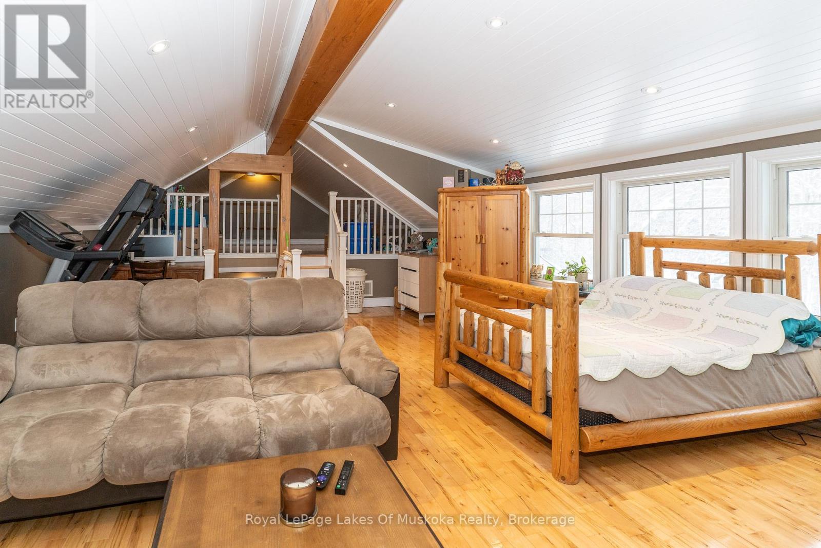 1039 Falkenburg Road, Bracebridge, Ontario  P1L 1X4 - Photo 33 - X12826080