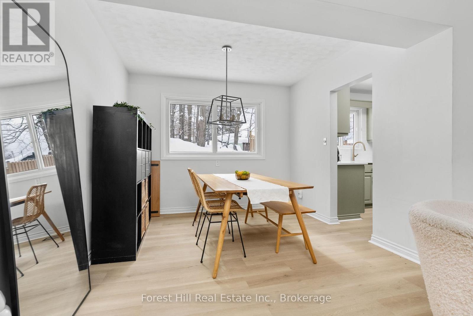 1 Maplecrest Court, Huntsville, Ontario  P1H 1G2 - Photo 11 - X12827366