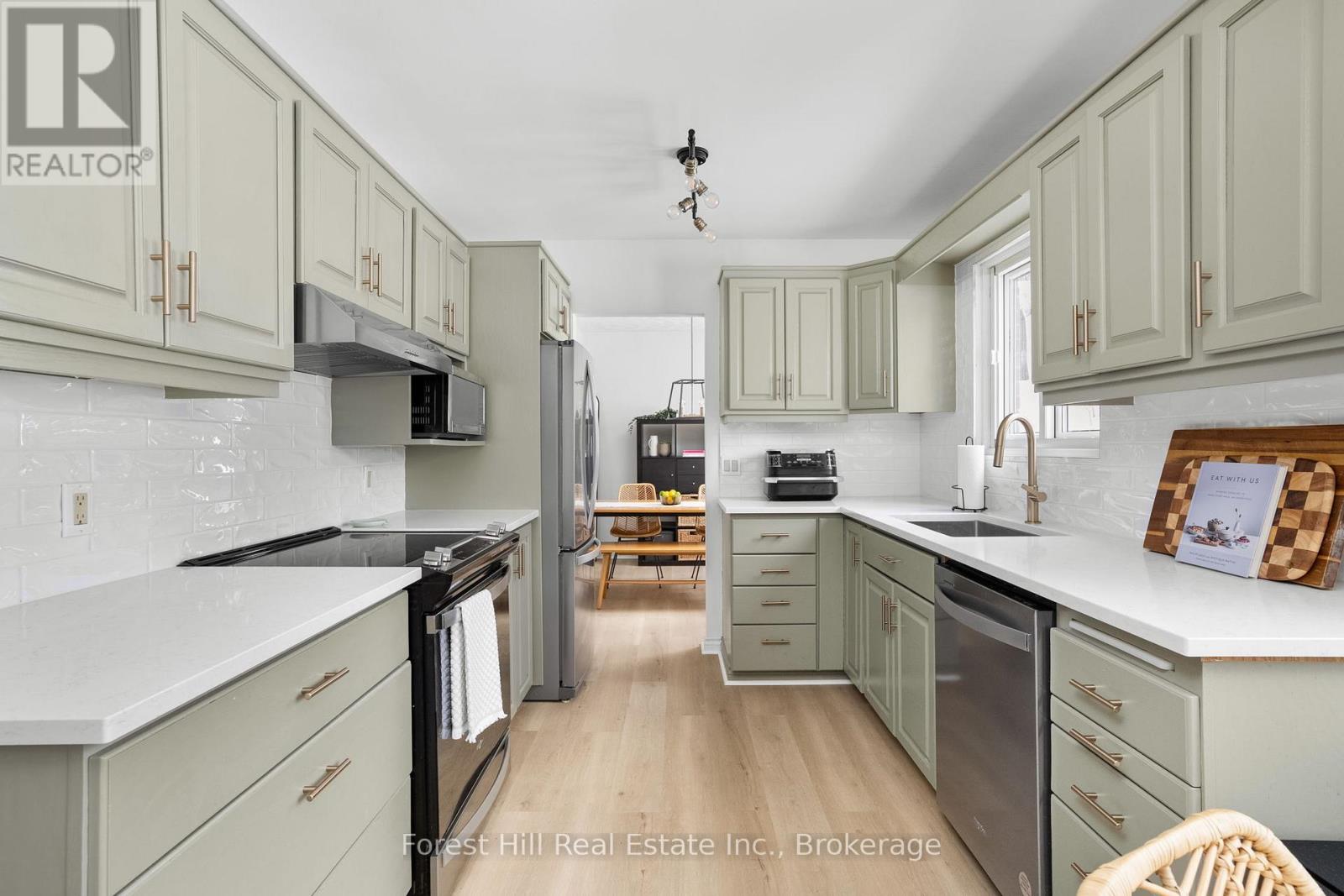 1 Maplecrest Court, Huntsville, Ontario  P1H 1G2 - Photo 16 - X12827366