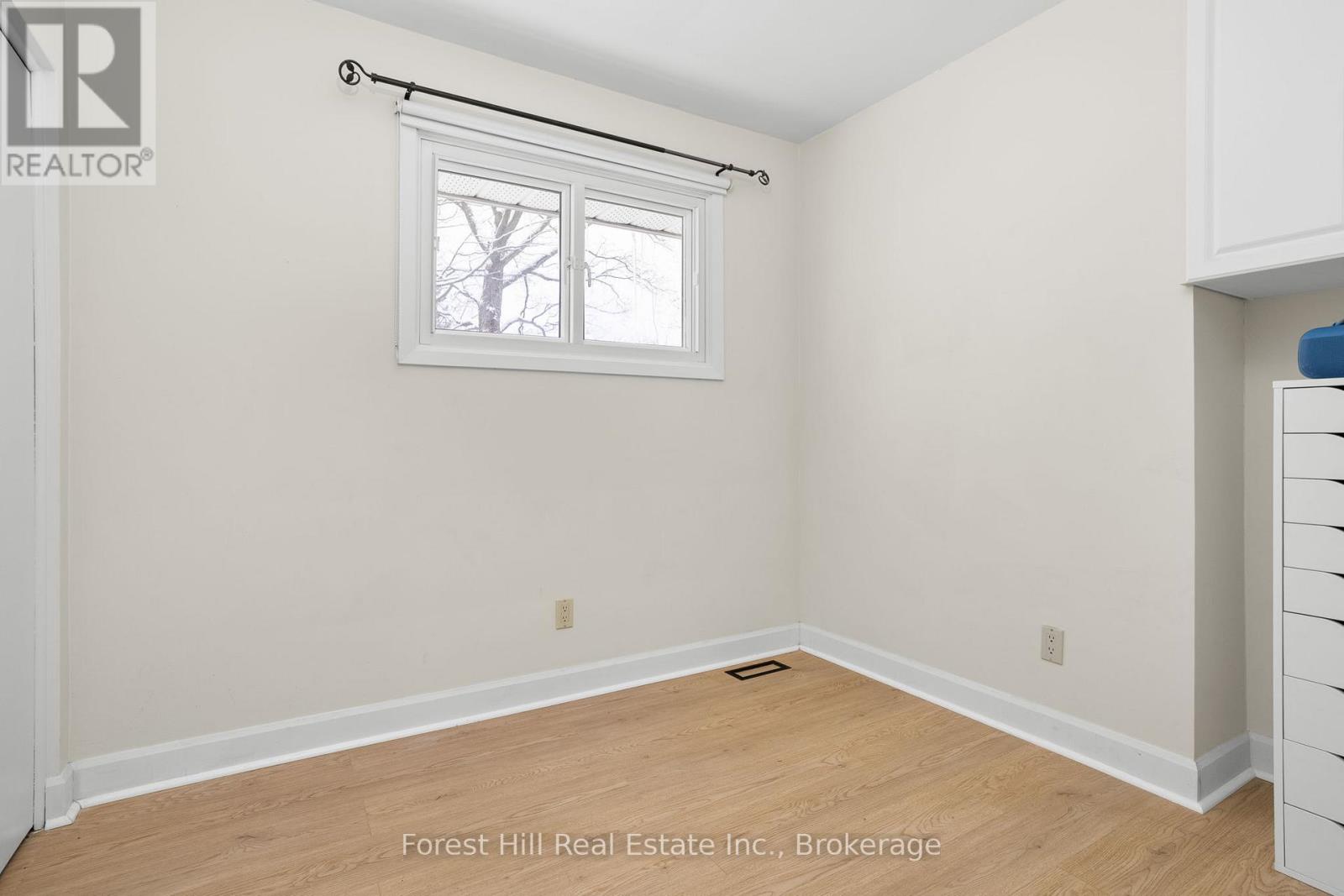 1 Maplecrest Court, Huntsville, Ontario  P1H 1G2 - Photo 23 - X12827366