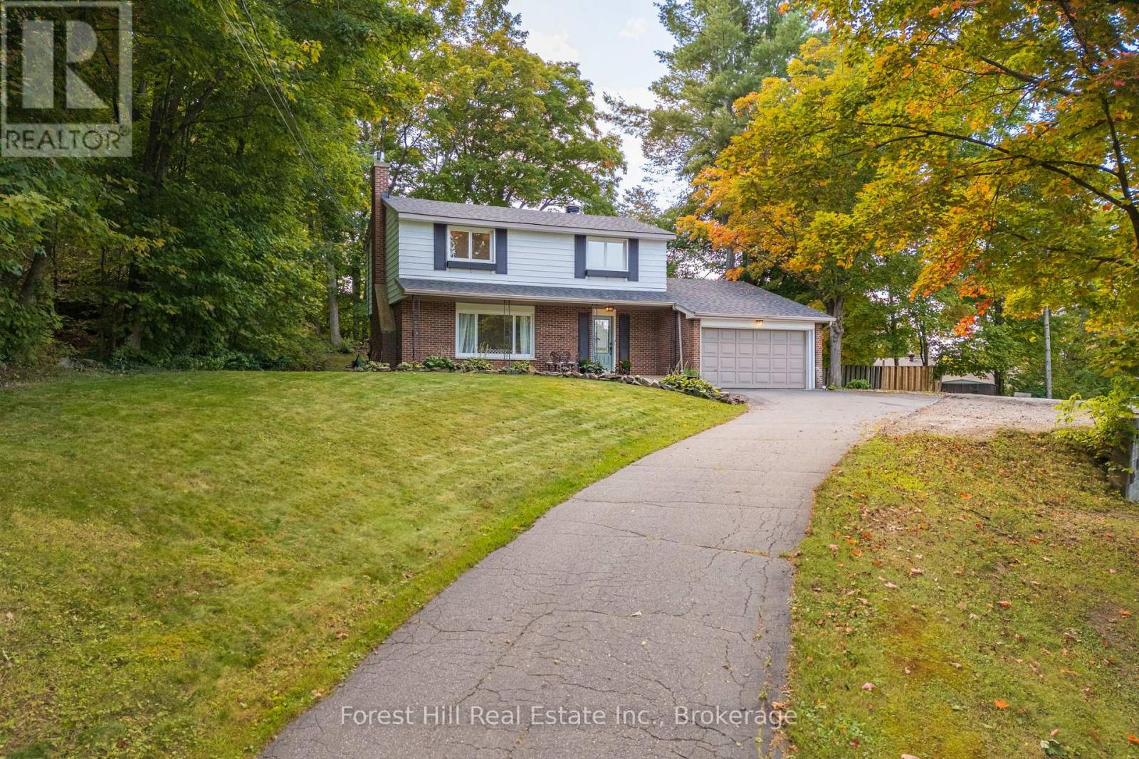 1 Maplecrest Court, Huntsville, Ontario  P1H 1G2 - Photo 35 - X12827366