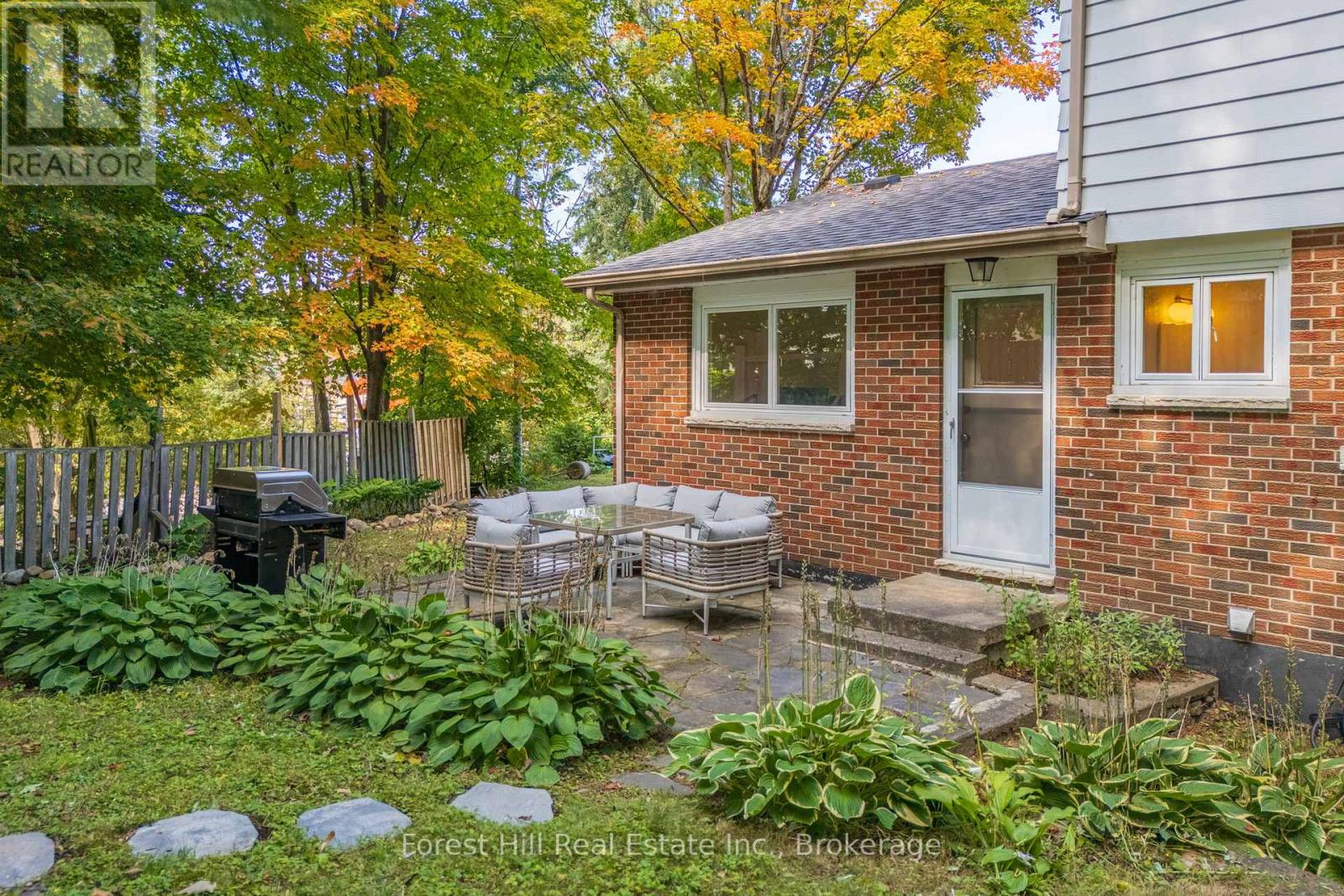 1 Maplecrest Court, Huntsville, Ontario  P1H 1G2 - Photo 38 - X12827366