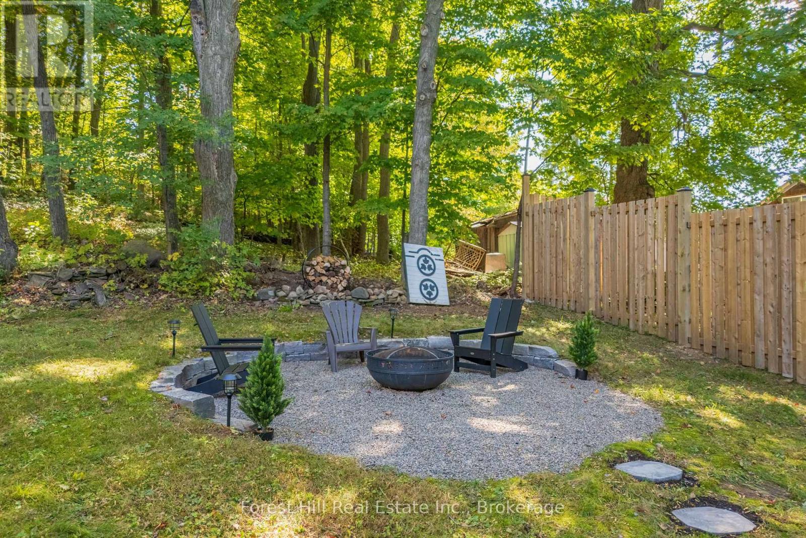 1 Maplecrest Court, Huntsville, Ontario  P1H 1G2 - Photo 44 - X12827366