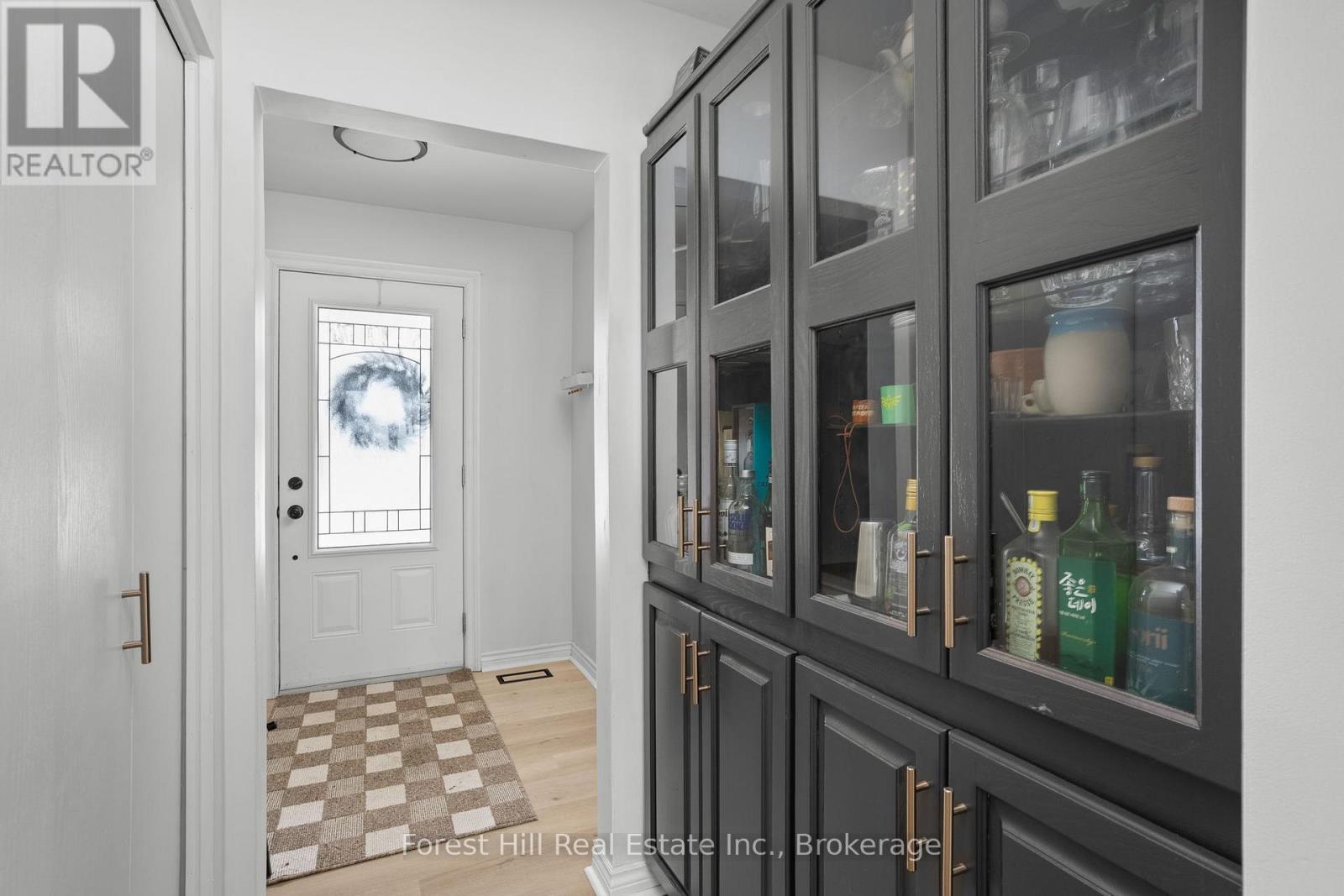 1 Maplecrest Court, Huntsville, Ontario  P1H 1G2 - Photo 7 - X12827366