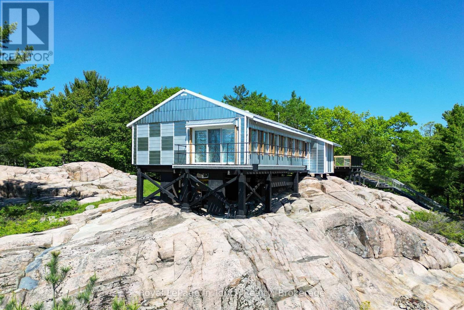 1878 Island 1040, Georgian Bay, Ontario  P0E 1E0 - Photo 14 - X12828292