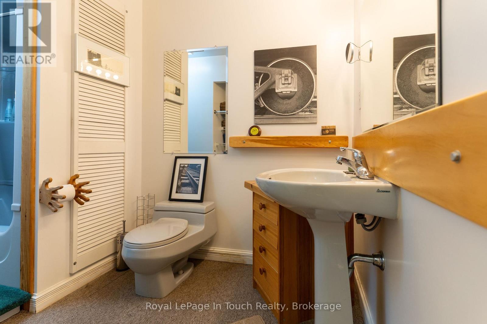 1878 Island 1040, Georgian Bay, Ontario  P0E 1E0 - Photo 27 - X12828292