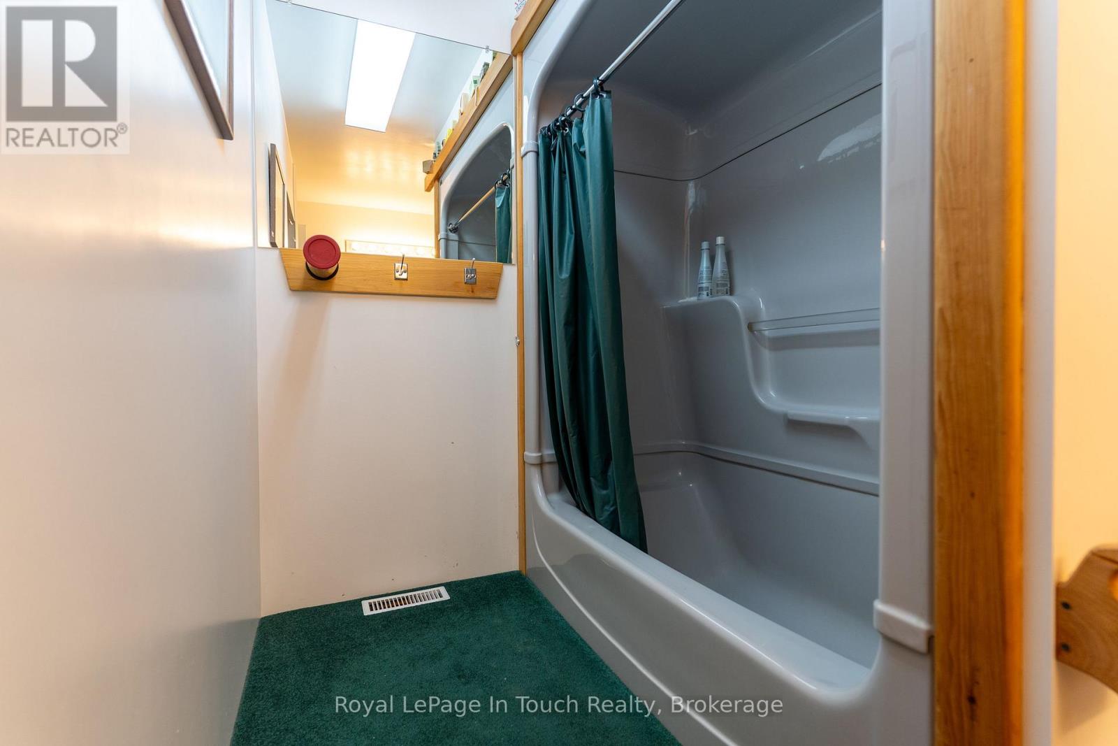 1878 Island 1040, Georgian Bay, Ontario  P0E 1E0 - Photo 28 - X12828292