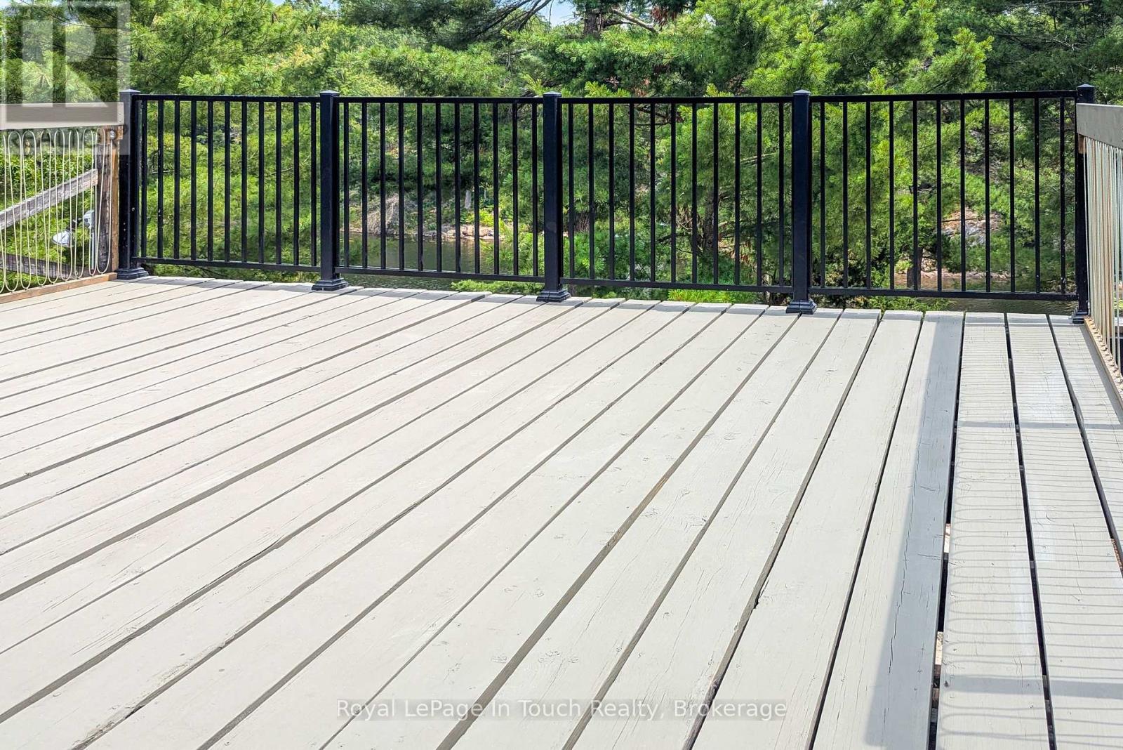 1878 Island 1040, Georgian Bay, Ontario  P0E 1E0 - Photo 8 - X12828292