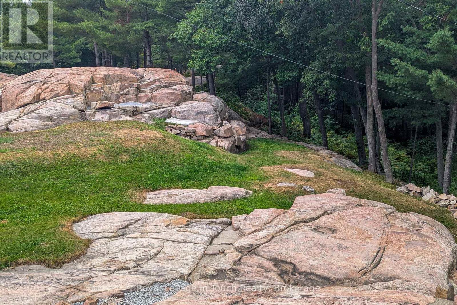 1878 Island 1040, Georgian Bay, Ontario  P0E 1E0 - Photo 9 - X12828292