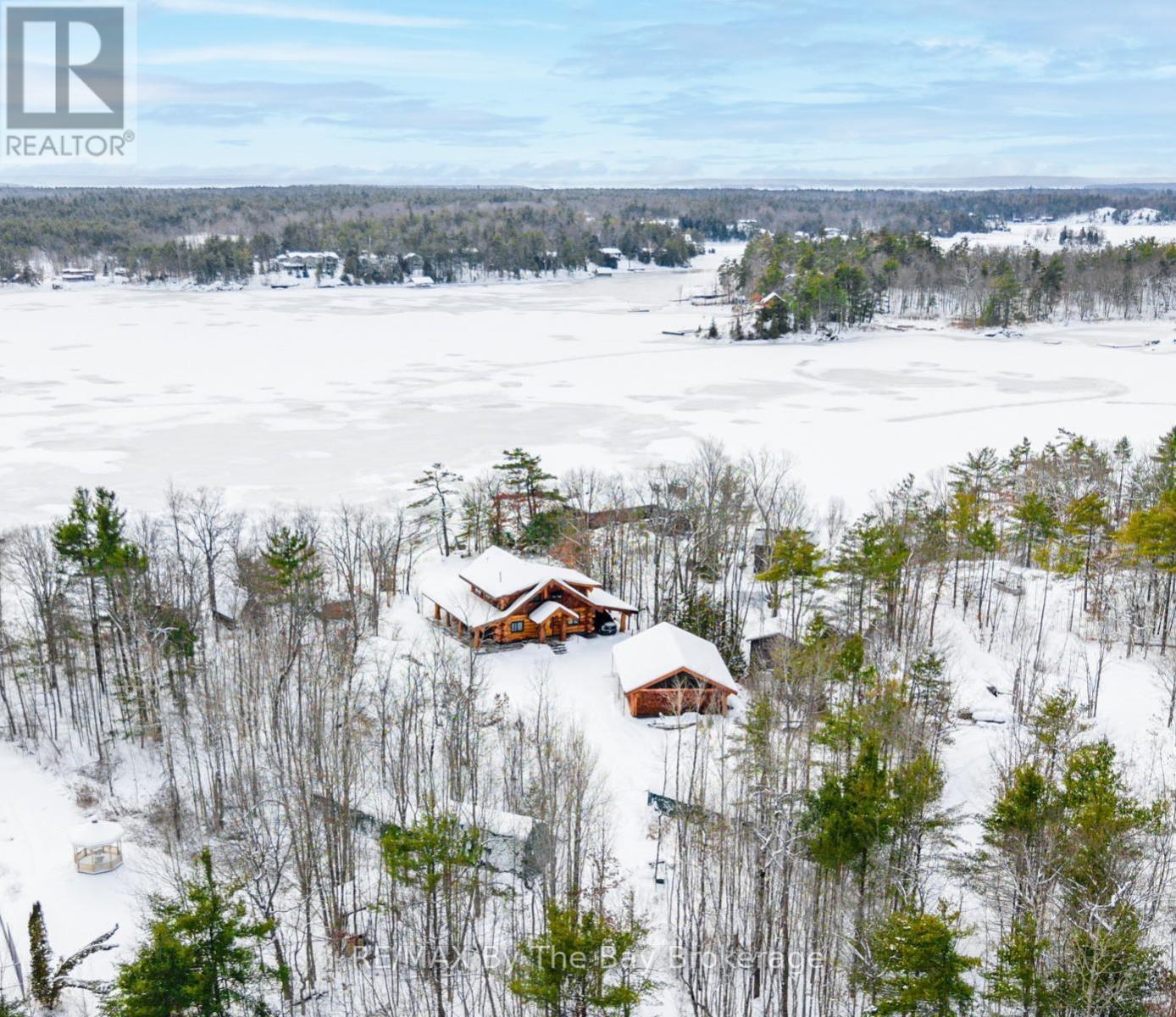 189 Koetsier Lane, Georgian Bay, Ontario  P0E 1E0 - Photo 1 - X12829874