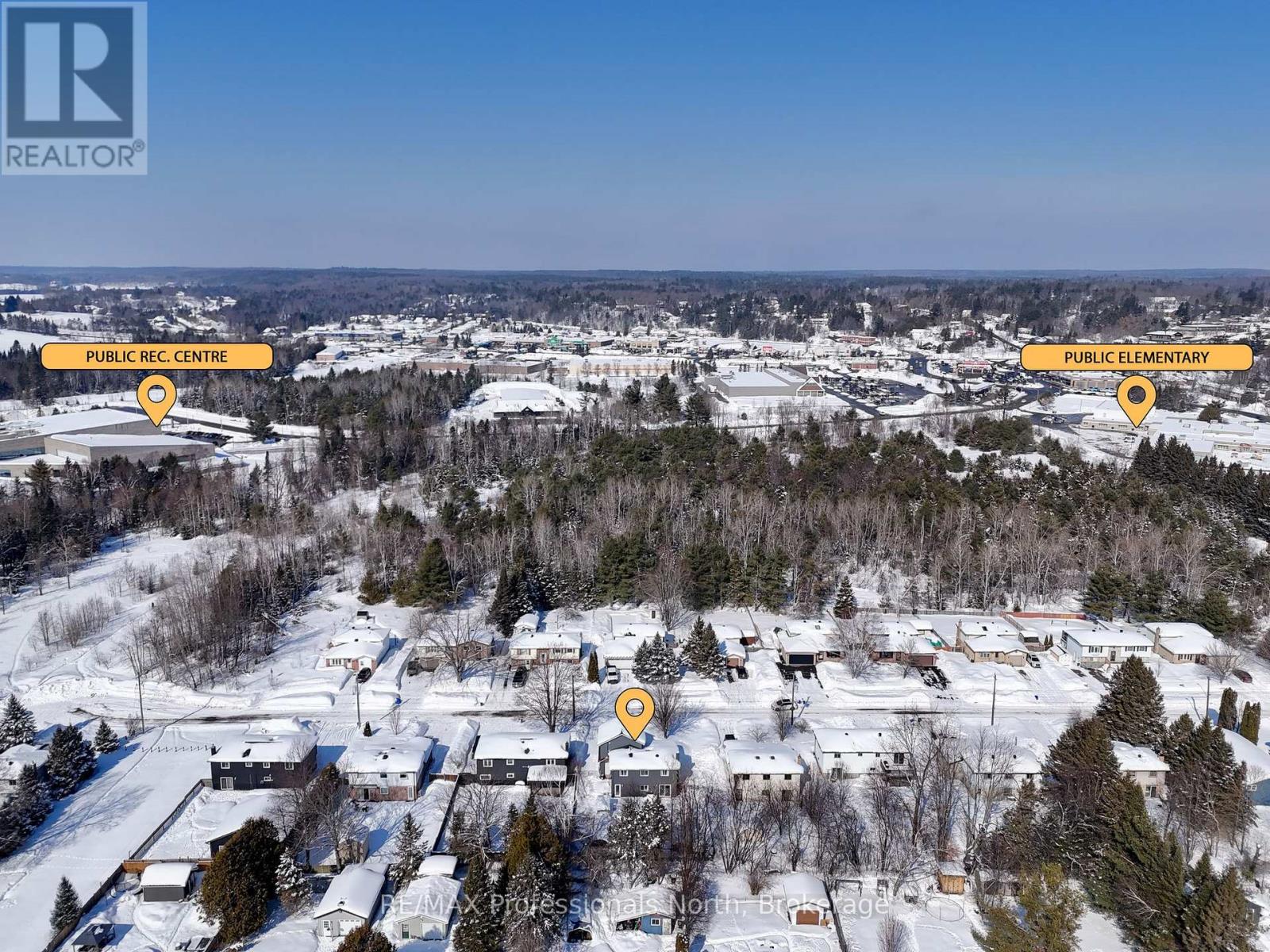 26 Maypark Drive, Bracebridge, Ontario  P1L 1C3 - Photo 6 - X12830124