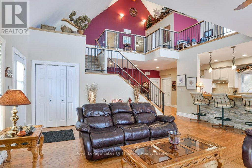 2411 Hwy. 118 E. Highway, Bracebridge, Ontario  P1L 1X1 - Photo 9 - X12831712