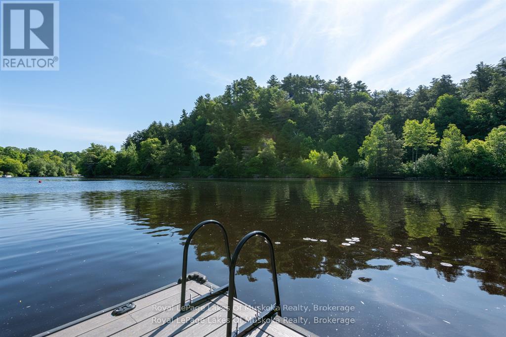 9 Mountview Avenue, Huntsville, Ontario  P1H 1G8 - Photo 37 - X12835352