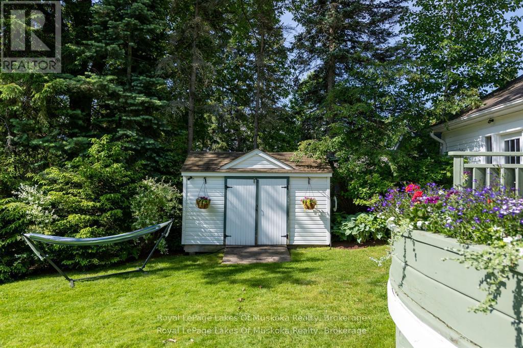 9 Mountview Avenue, Huntsville, Ontario  P1H 1G8 - Photo 38 - X12835352