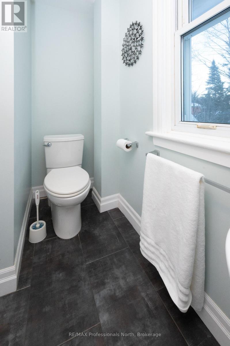 10 Florence Street W, Huntsville, Ontario  P1H 1T2 - Photo 17 - X12836470