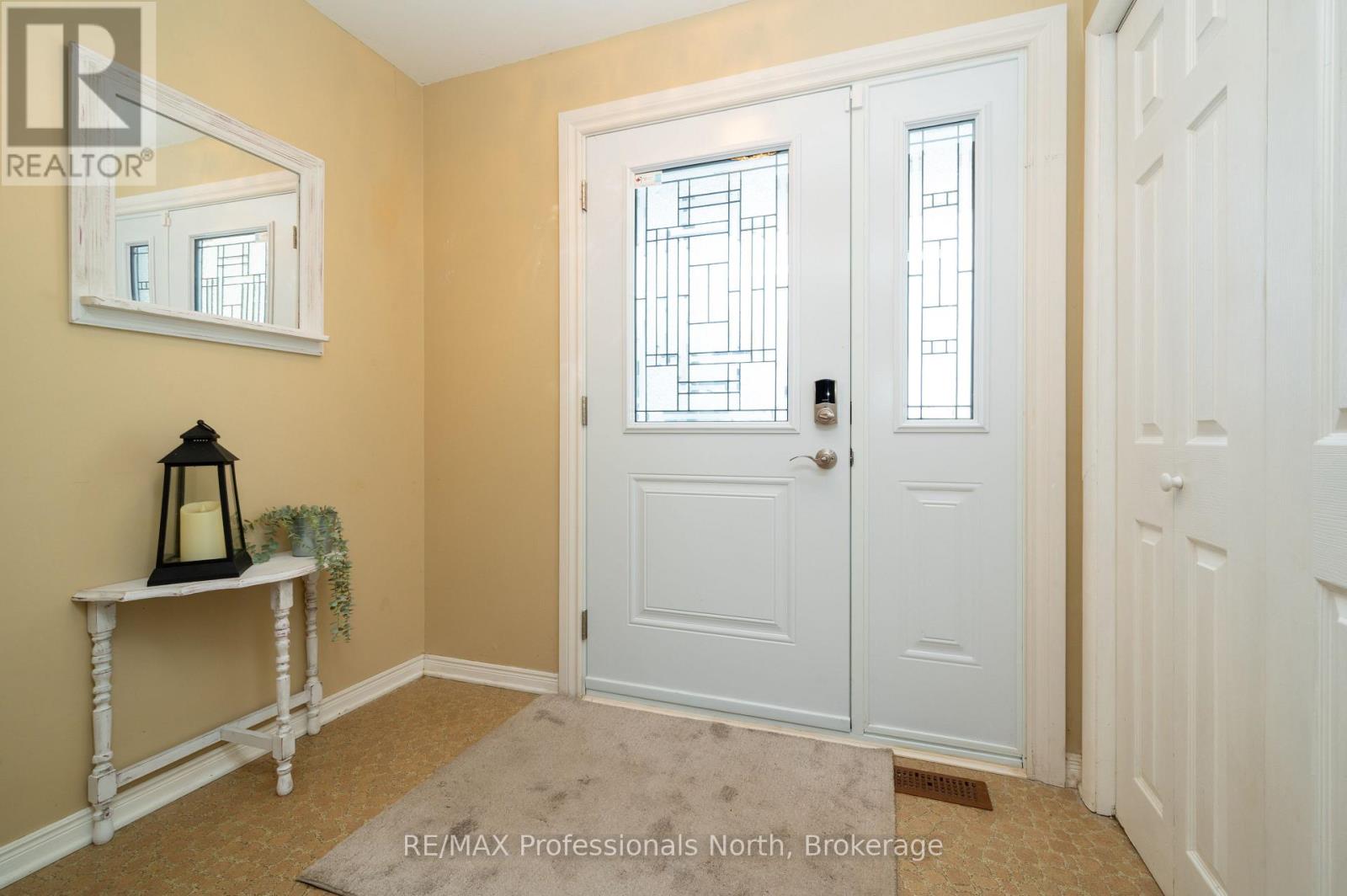 10 Florence Street W, Huntsville, Ontario  P1H 1T2 - Photo 24 - X12836470