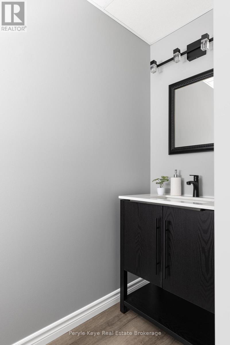 11 Silverwood Drive, Huntsville, Ontario  P1H 1N1 - Photo 38 - X12837588