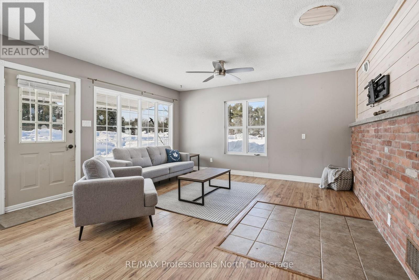 1003 Settlers Lane, Bracebridge, Ontario  P1L 1W9 - Photo 20 - X12837644