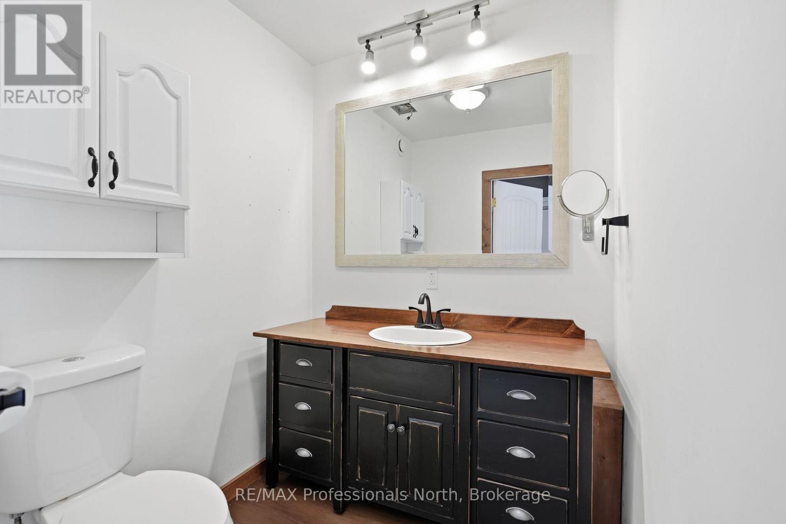 1003 Settlers Lane, Bracebridge, Ontario  P1L 1W9 - Photo 30 - X12837644