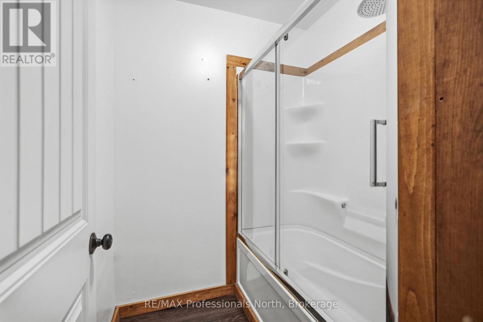 1003 Settlers Lane, Bracebridge, Ontario  P1L 1W9 - Photo 31 - X12837644