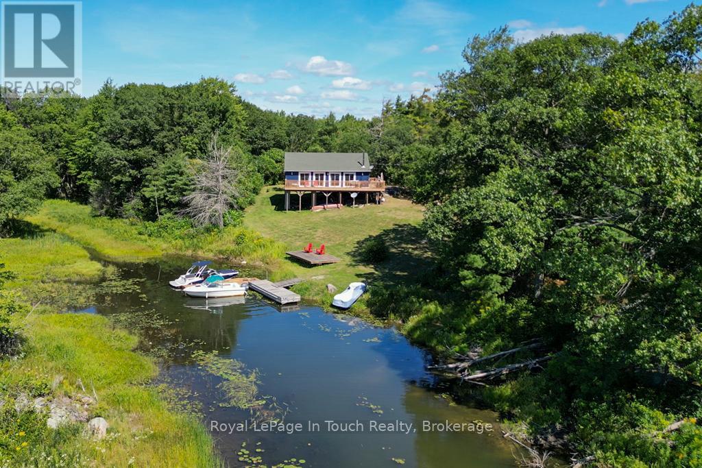 2974 Island 1040, Georgian Bay, Ontario  P0E 1E0 - Photo 20 - X12838472