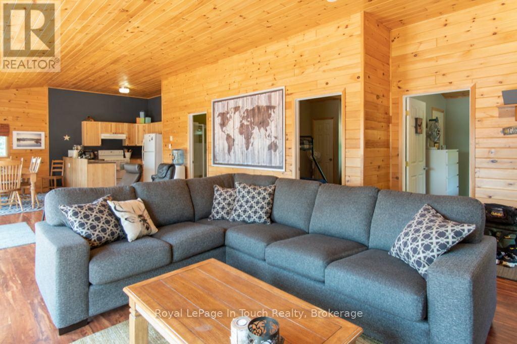 2974 Island 1040, Georgian Bay, Ontario  P0E 1E0 - Photo 4 - X12838472