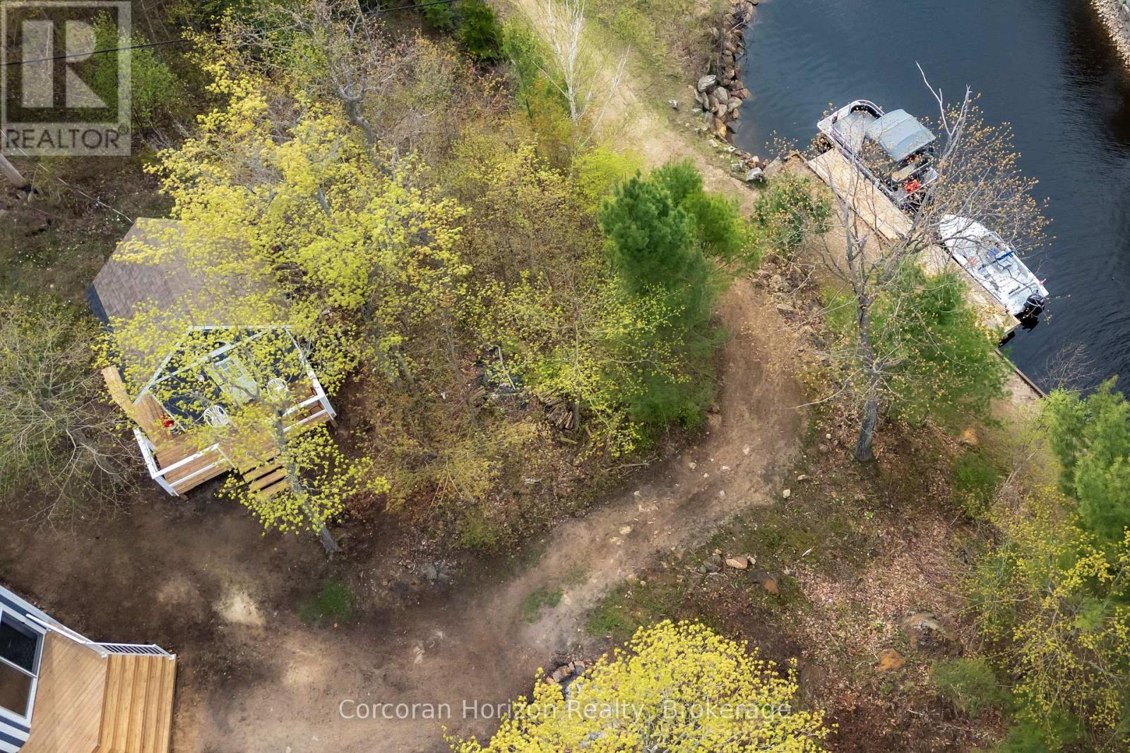 9316 Georgian Bay Shore Road, Georgian Bay, Ontario  P0E 1E0 - Photo 15 - X12838558