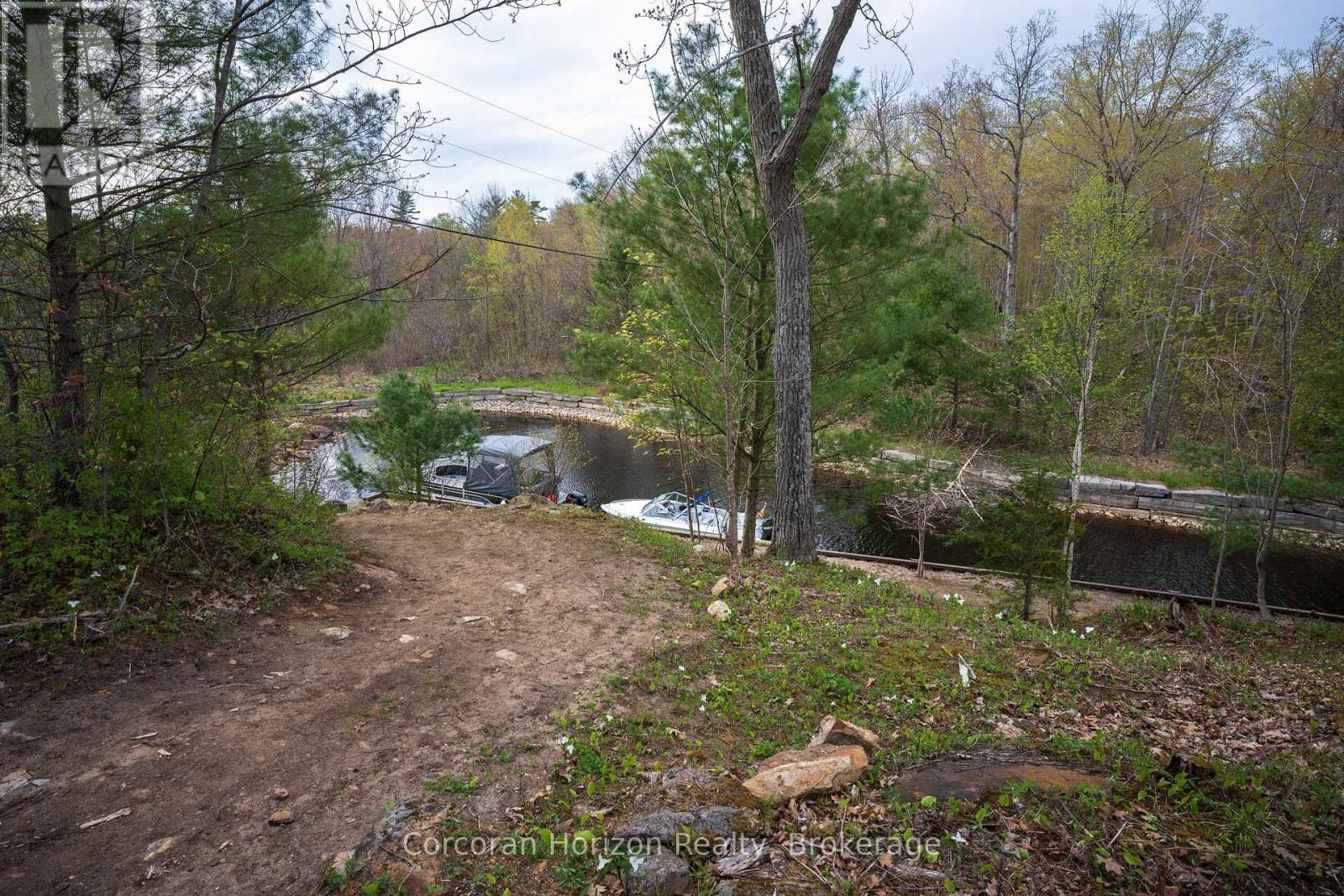 9316 Georgian Bay Shore Road, Georgian Bay, Ontario  P0E 1E0 - Photo 48 - X12838558