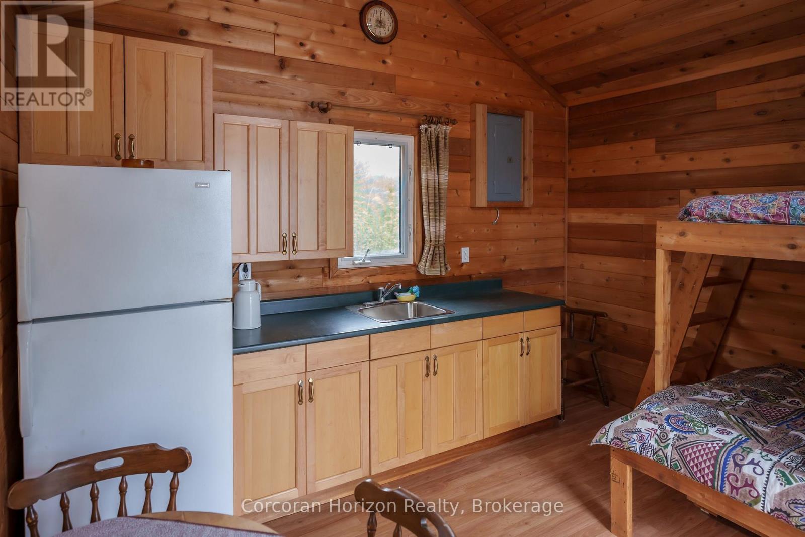 9316 Georgian Bay Shore Road, Georgian Bay, Ontario  P0E 1E0 - Photo 9 - X12838558