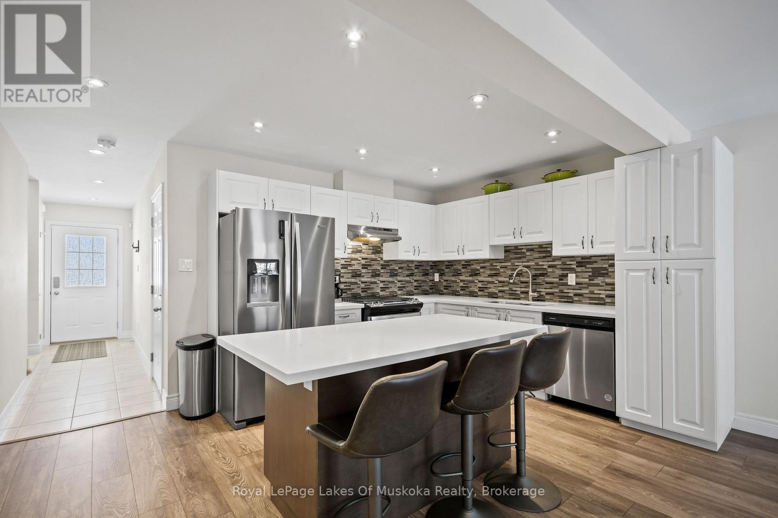 31 Nicole Park Place, Bracebridge, Ontario  P1L 0C8 - Photo 12 - X12838822