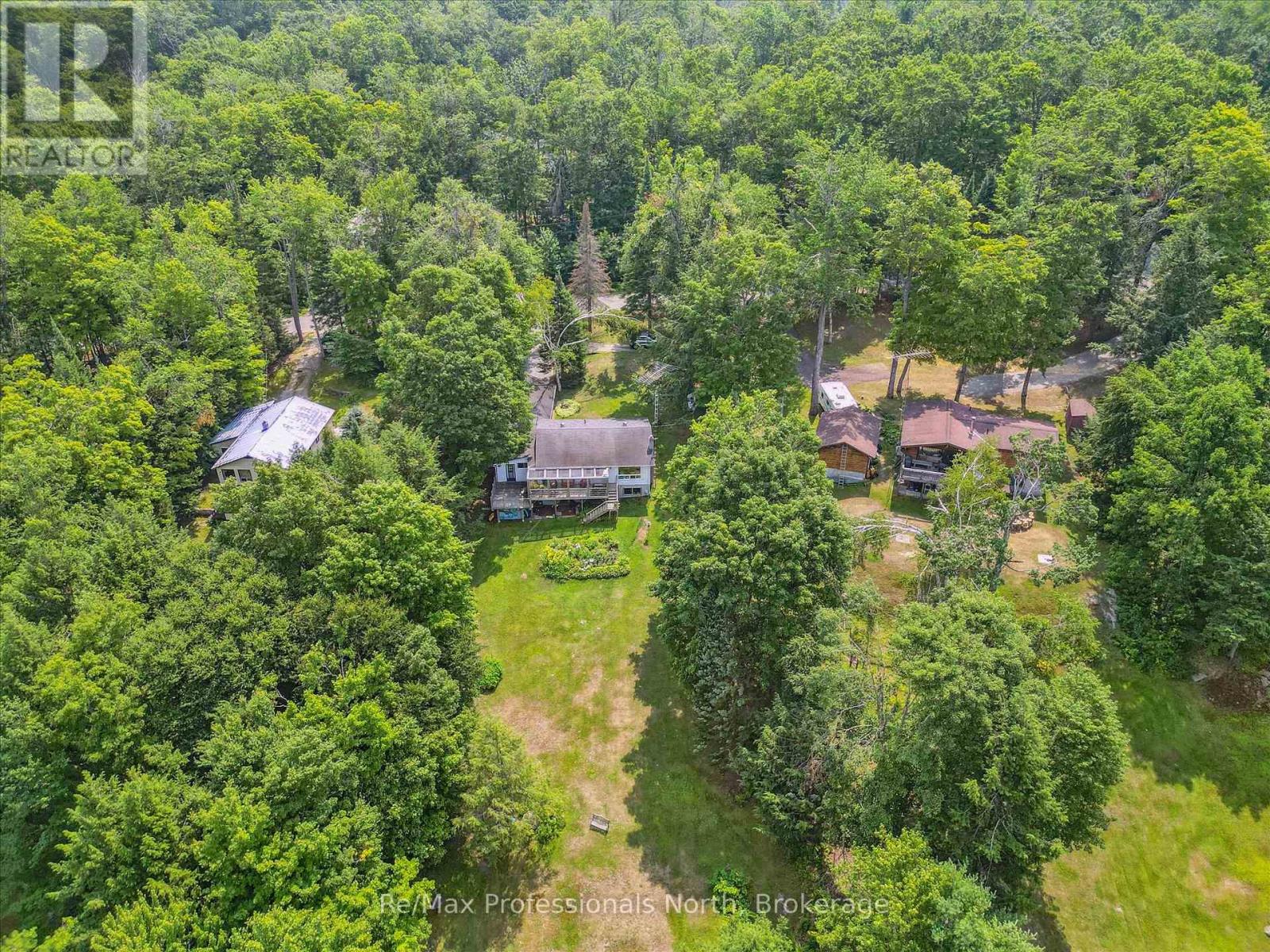 1042 River Haven Road, Bracebridge, Ontario  P1L 1X1 - Photo 47 - X12840790