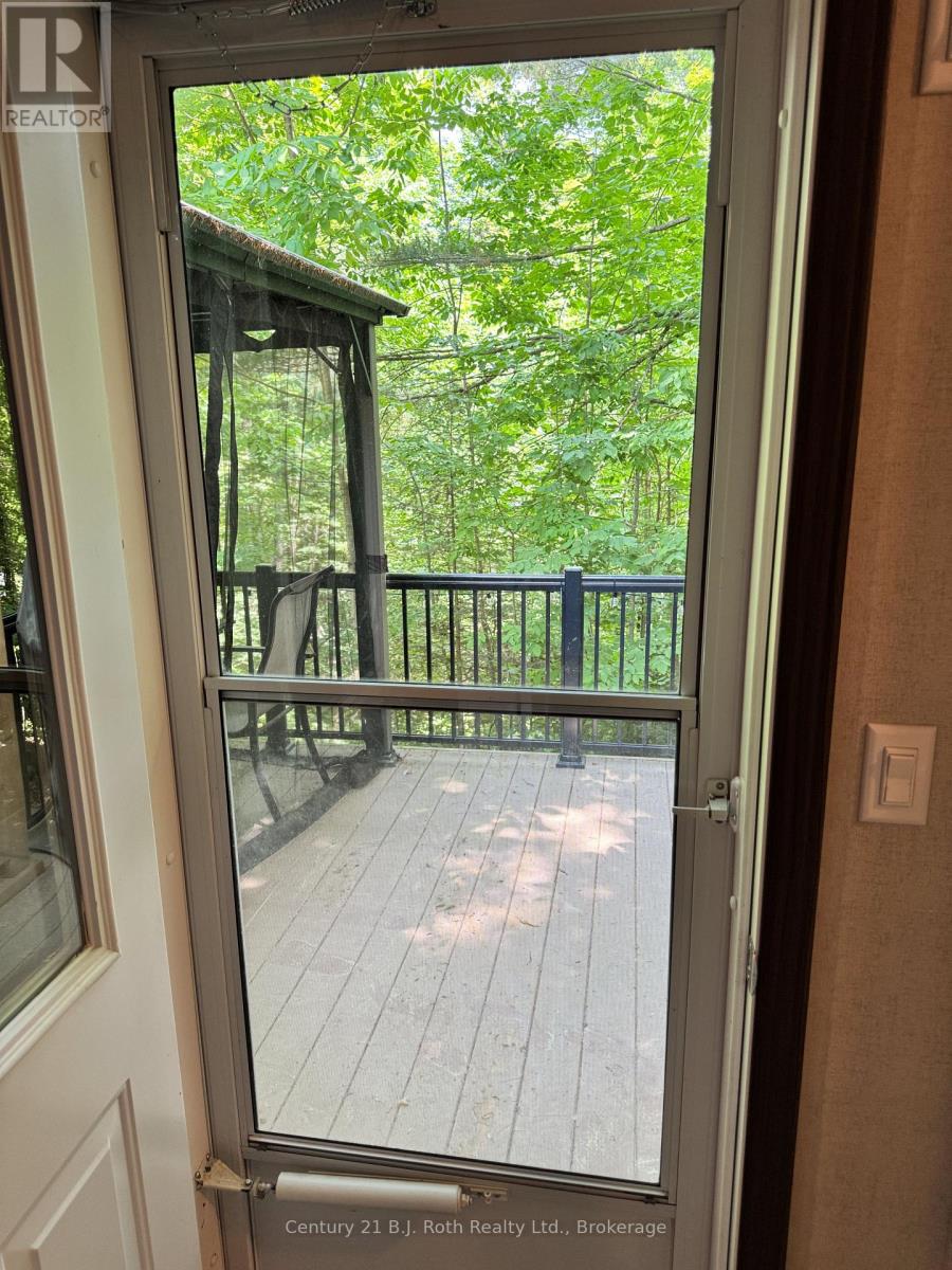 767 Poplar Crescent, Bracebridge, Ontario  P1L 1W9 - Photo 14 - X12844662