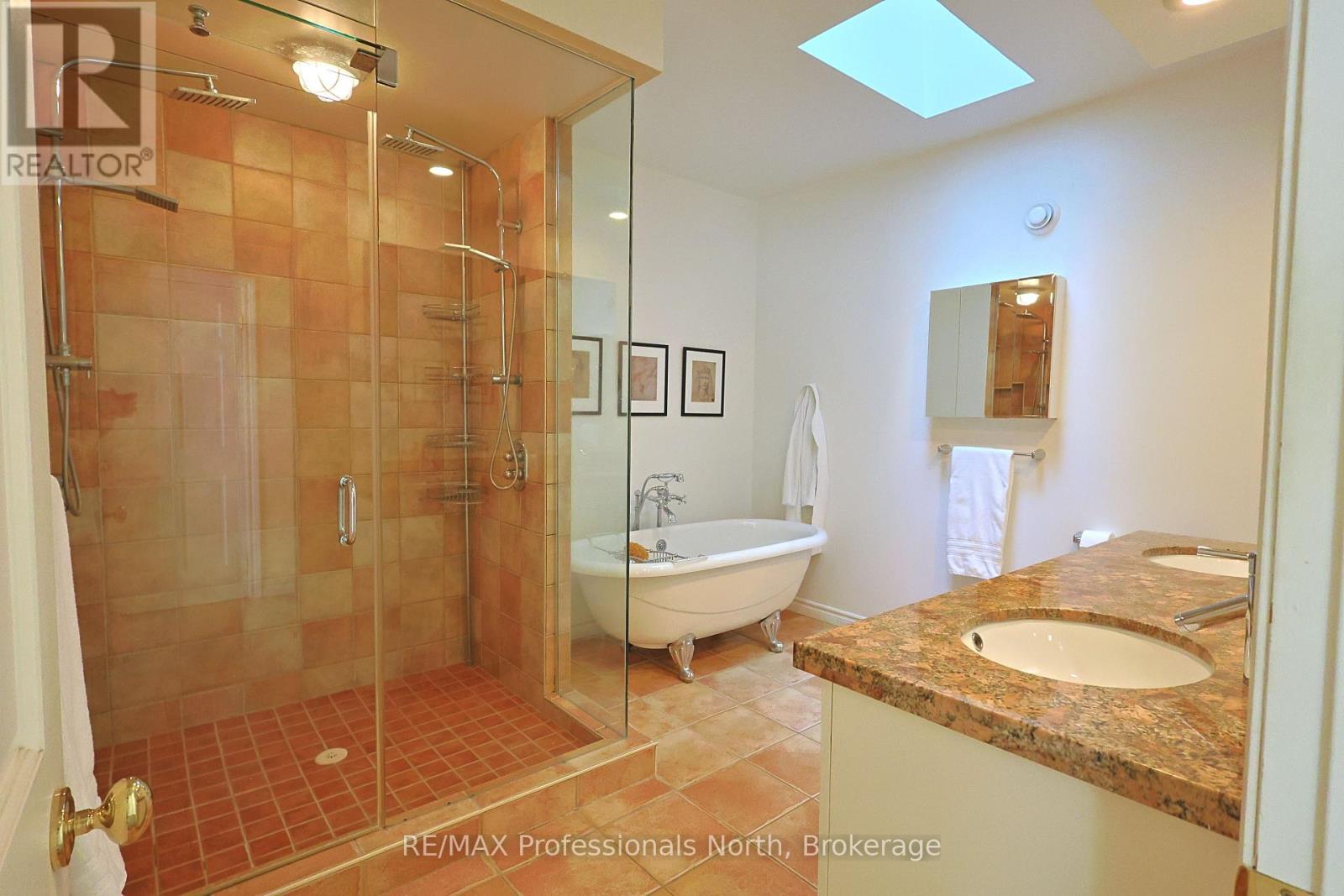 31 Deerfoot Trail, Huntsville, Ontario  P1H 0A6 - Photo 19 - X12845990