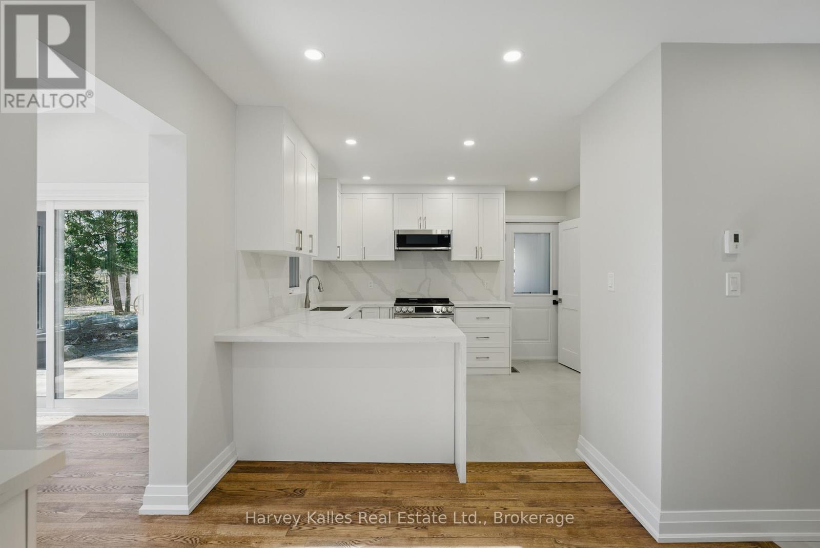 21 Todholm Drive, Muskoka Lakes, Ontario  P0B 1J0 - Photo 16 - X12847468