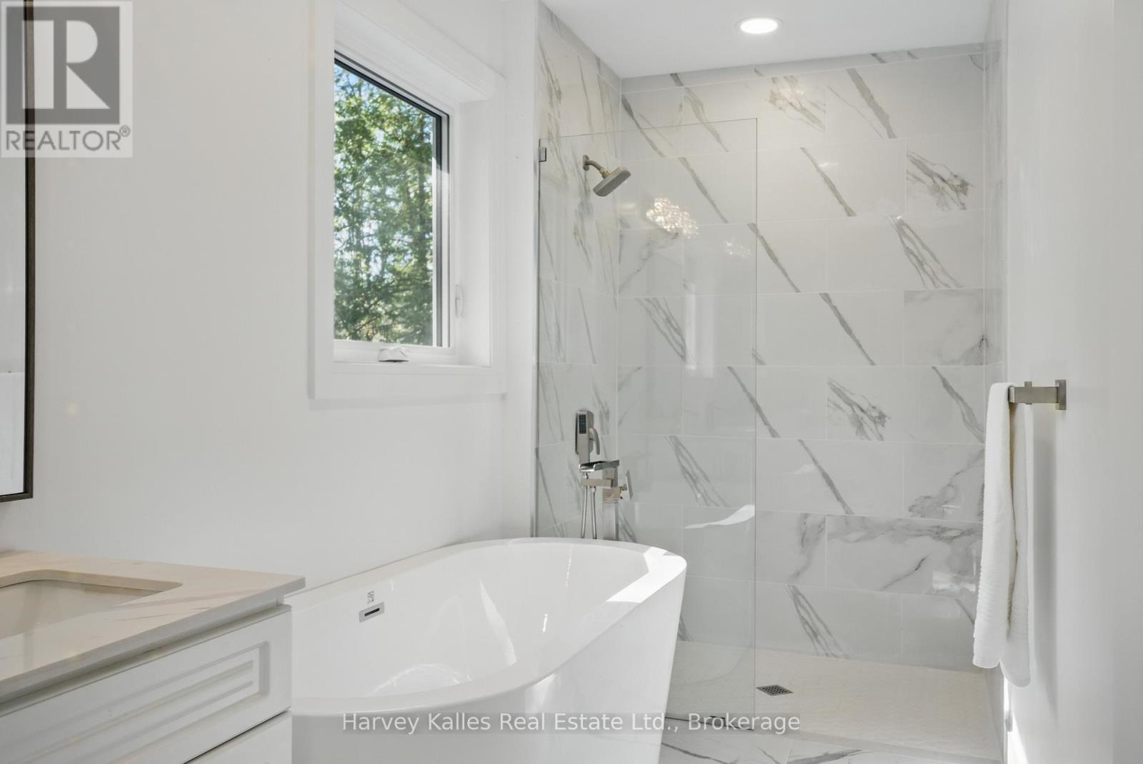 21 Todholm Drive, Muskoka Lakes, Ontario  P0B 1J0 - Photo 29 - X12847468