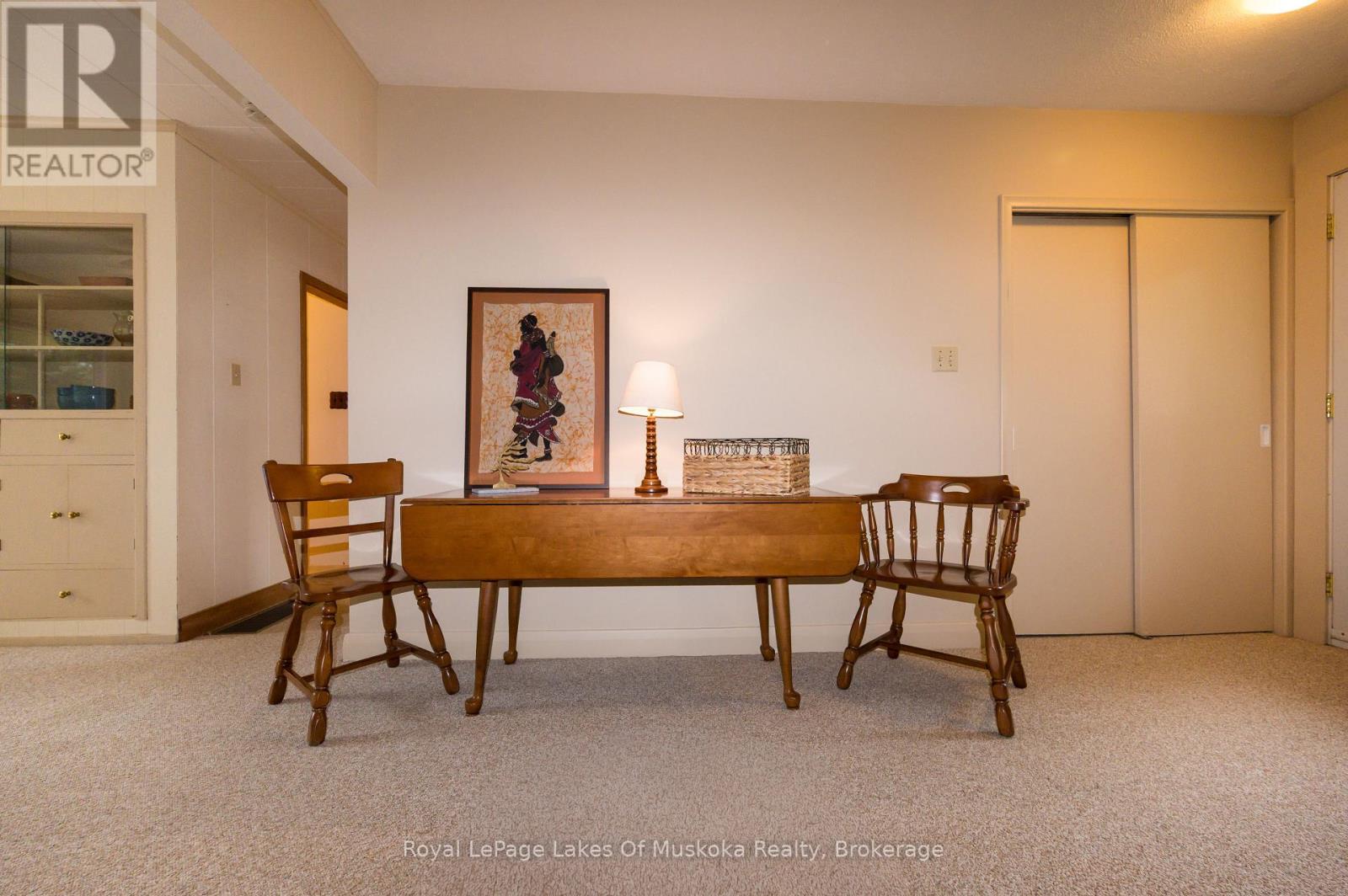 574 Ravenscliffe Road, Huntsville, Ontario  P1H 1N5 - Photo 12 - X12847850