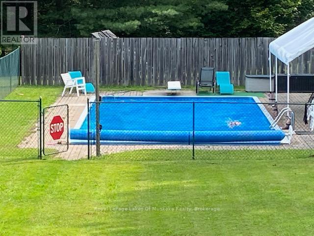 574 Ravenscliffe Road, Huntsville, Ontario  P1H 1N5 - Photo 33 - X12847850