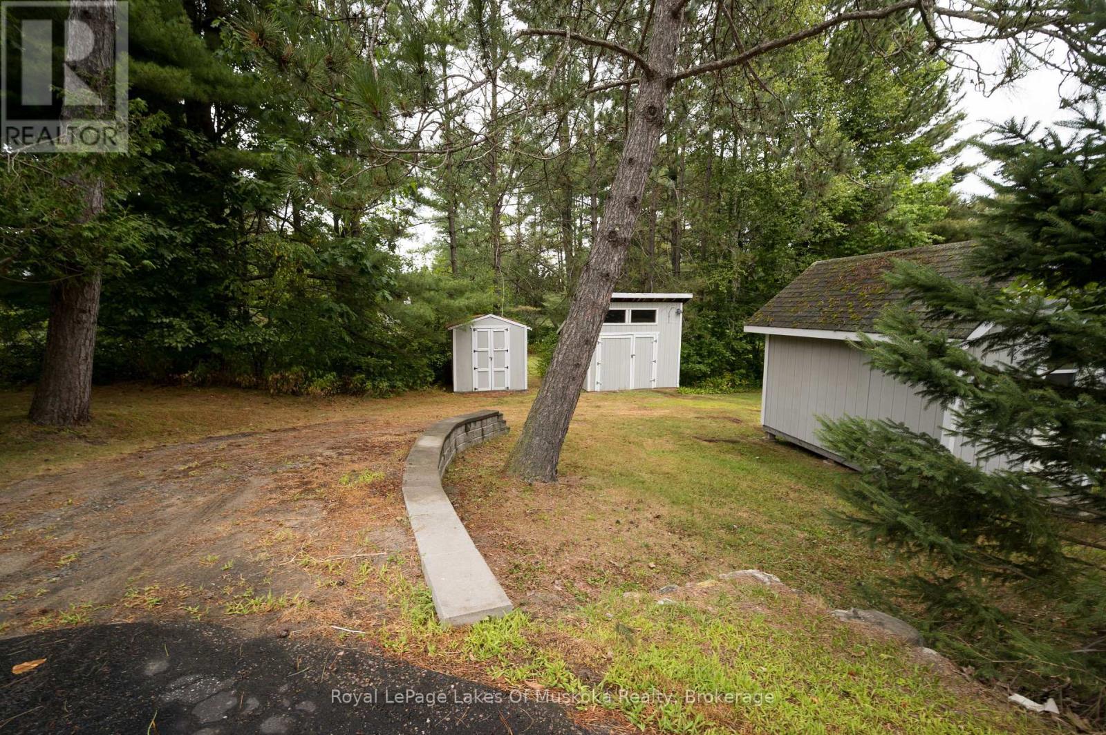 574 Ravenscliffe Road, Huntsville, Ontario  P1H 1N5 - Photo 39 - X12847850